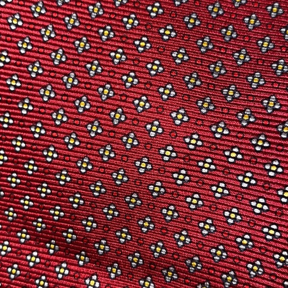Brooks Brothers Red Geometric Pattern Silk Tie - Picture 2 of 4